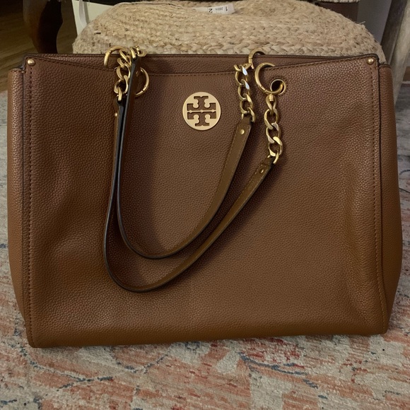 Tory Burch Everly Leather Tote - Picture 5 of 13